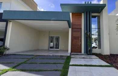 Imagem: A casa em condomínio possui 3 Dormitórios, 2 Banheiros, 2