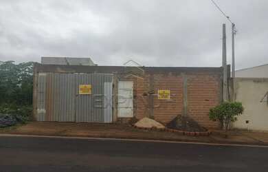 Imagem: O terreno possui 242m² de Área e está localizado em Jardim