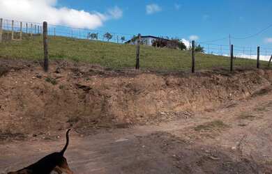 Imagem: A chácara possui 2.000m² de Área e está localizado em Piedade