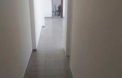 Imagem: O apartamento possui 1 Dormitório, 1 Banheiro, 80m² de Área