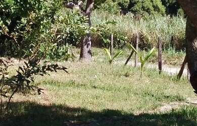 Imagem 2: Vendo ou troco. 2.400m² de Área, 5 Vagas na garageme1 Dormitório