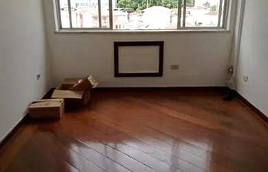 Imagem: O apartamento possui 2 Dormitórios, 2 Banheiros, 75m² de Área