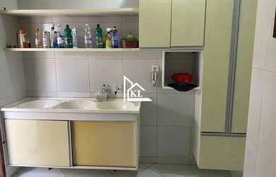 Imagem: A casa possui 4 Dormitórios, 5 Banheiros, 217m² de Área e