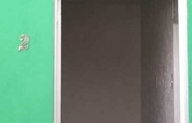 Imagem: A casa possui 1 Dormitório, 1 Banheiro, 55m² de Área e está