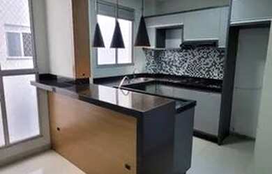 Imagem: O apartamento possui 2 Dormitórios, 1 Banheiro, 1 Vaga na garagem