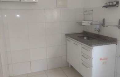 Imagem 2: Vendo AP 50.000,00. 1 Vaga na garageme2 Dormitórios