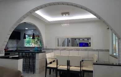 Imagem 5: Casa mobiliada. Piscina, 2 Banheirose2 Dormitórios