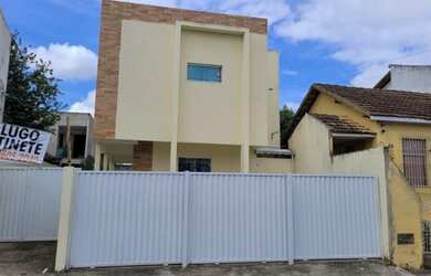 Imagem: A kitnet possui 1 Dormitório, 1 Banheiro, 1 Vaga na garagem