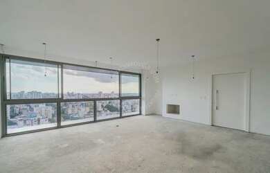 Imagem: O apartamento na cobertura possui 3 Dormitórios, 4 Banheiros