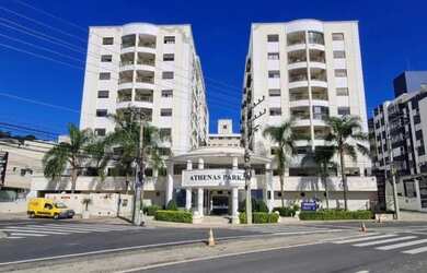 Imagem 8: Quarto privativo em apê compartilhado de alto padrão ao lado da UFSC