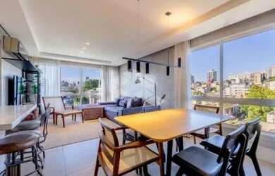 Imagem: O apartamento possui 2 Dormitórios, 1 Banheiro, 2 Vagas na