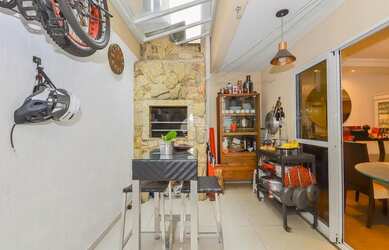 Imagem 8: Sobrado Residencial para Venda no Bairro Bacacheri