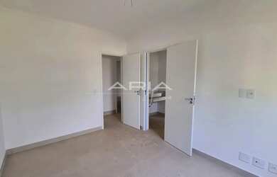 Imagem 8: Casa a venda no Condomínio Sun Lake Residence, região sul de Londrina...