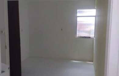 Imagem: A casa possui 1 Dormitório, 1 Banheiro e 73m² de Área e está