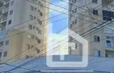 Imagem: O apartamento possui 2 Dormitórios, 1 Banheiro, 2 Vagas na