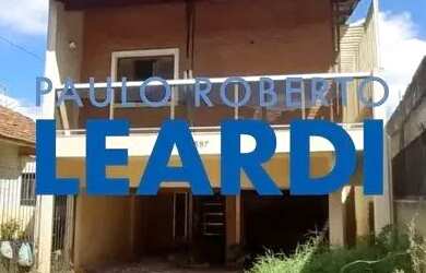 Imagem: O depósito possui 5 Vagas na garagem, 400m² de Área e está