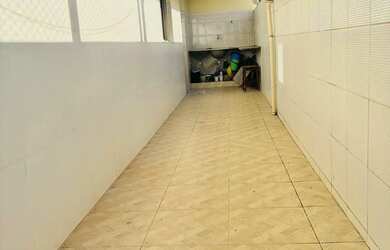 Imagem: O apartamento possui 1 Dormitório, 2 Banheiros, 1 Vaga na garagem