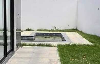 Imagem 10: Duplex no Alphaville 4 Com 4 suítes sendo 1 master com banheira Área...