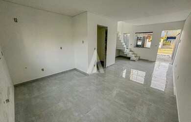 Imagem: A casa possui 2 Dormitórios, 1 Banheiro, 60m² de Área, Imóvel