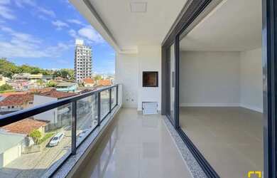 Imagem: O apartamento à venda possui 3 Dormitórios, 2 Banheiros, 2