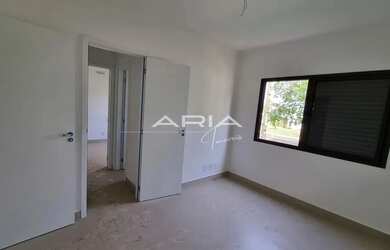 Imagem 7: Casa a venda no Condomínio Sun Lake Residence, região sul de Londrina...