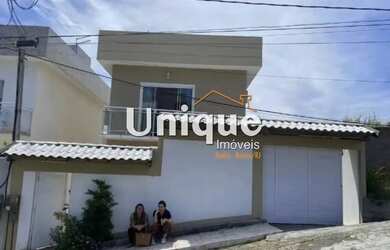 Imagem: A casa possui 3 Dormitórios, 3 Banheiros, 3 Vagas na garagem