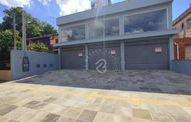 Imagem: O depósito possui 1 Vaga na garagem, 90m² de Área e está