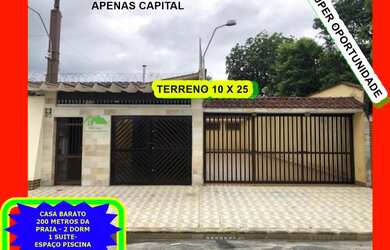 Imagem: A casa possui 2 Dormitórios, 2 Banheiros, 5 Vagas na garagem