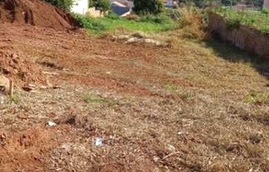 Imagem: O terreno possui 185m² de Área e está localizado em Porto