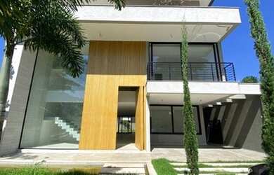 Imagem: A casa em condomínio possui 5 Dormitórios, 5 Banheiros, 4