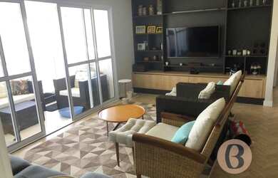 Imagem: O apartamento possui 2 Dormitórios, 3 Banheiros, 2 Vagas na