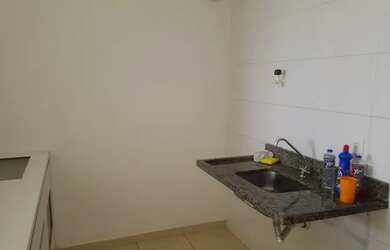 Imagem: A kitnet possui 1 Dormitório, 1 Banheiro, 32m² de Área e