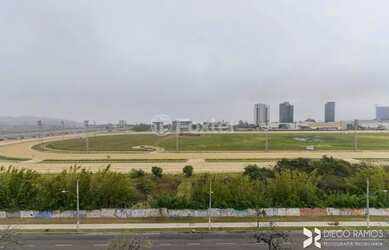 Imagem 7: Cobertura com belíssima vista para o Guaíba, para venda tem 159 metros quadrados com 2 qua