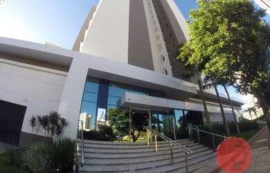 Imagem: O apartamento possui 3 Dormitórios, 2 Banheiros, 2 Vagas na