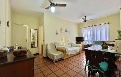 Imagem: O apartamento possui 1 Dormitório, 1 Banheiro, 1 Vaga na garagem