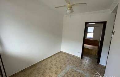 Imagem: O apartamento possui 1 Dormitório, 1 Banheiro, 45m² de Área