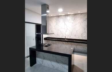 Imagem 2: Oportunidade-Sao Miguel do gostoso - centro!!