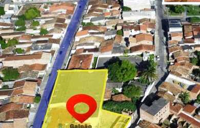 Imagem: O depósito possui 5 Vagas na garagem, 2.647m² de Área e