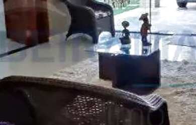 Imagem: A casa em condomínio possui 2 Dormitórios, 1 Banheiro, 4 Vagas