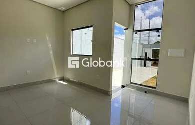 Imagem 6: Casa à Venda em Vila Anália, Montes Claros MG 2 Quartos, Financiamento...