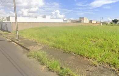 Imagem 2: Terreno à venda no bairro Novo Mundo em Uberlândia
