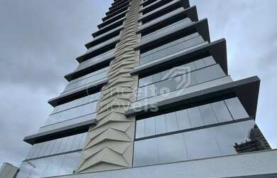 Imagem: O apartamento possui 3 Dormitórios, 3 Banheiros, 3 Vagas na