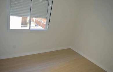 Imagem: O apartamento possui 2 Dormitórios, 2 Banheiros, 2 Vagas na