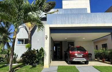 Imagem: A casa em condomínio possui 3 Dormitórios, 4 Banheiros, 2