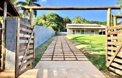 Imagem: A fazenda possui Imóvel novo e está localizado em Centro