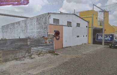 Imagem: O depósito possui 450m² de Área e está localizado em Tropical