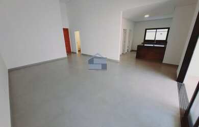 Imagem: A casa em condomínio possui 3 Dormitórios, 5 Banheiros, 4