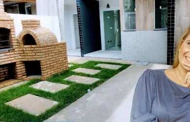 Imagem: A casa possui 2 Dormitórios, 1 Banheiro, 1 Vaga na garagem