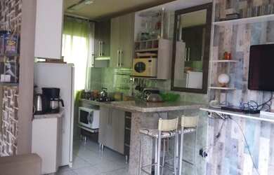 Imagem: O apartamento possui 2 Dormitórios, 1 Banheiro, 1 Vaga na garagem