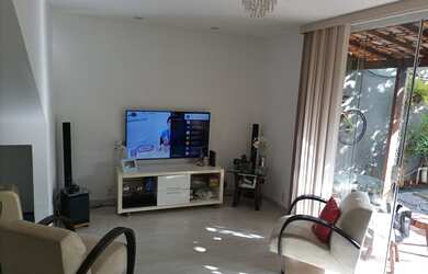 Imagem 2: Linda Casa de 3 Qtos 3 Vgs 180M2 Quintal em Taquara- RJ